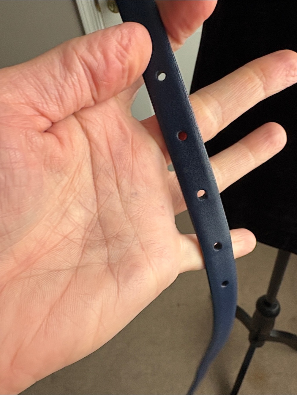 Talbots Slim Navy Leather Belt with Silver-Tone Buckle - Picture 8 of 8